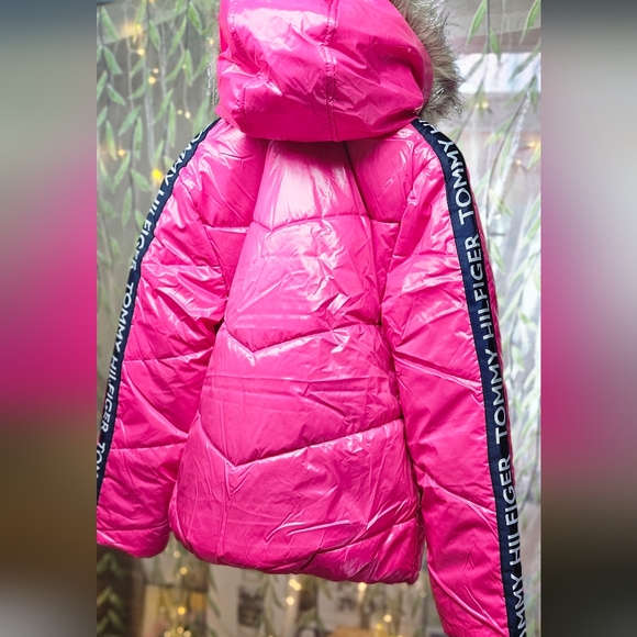 TH Girls Hooded Jacket - Picture 9 of 10